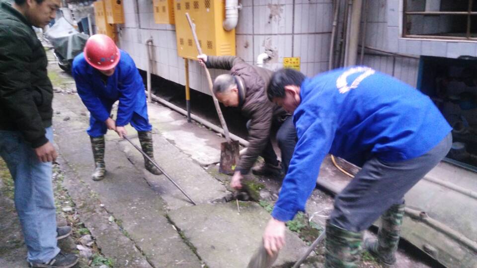 永安坝街道清掏化粪池、管道疏通一站式服务<高效><技术><可靠>